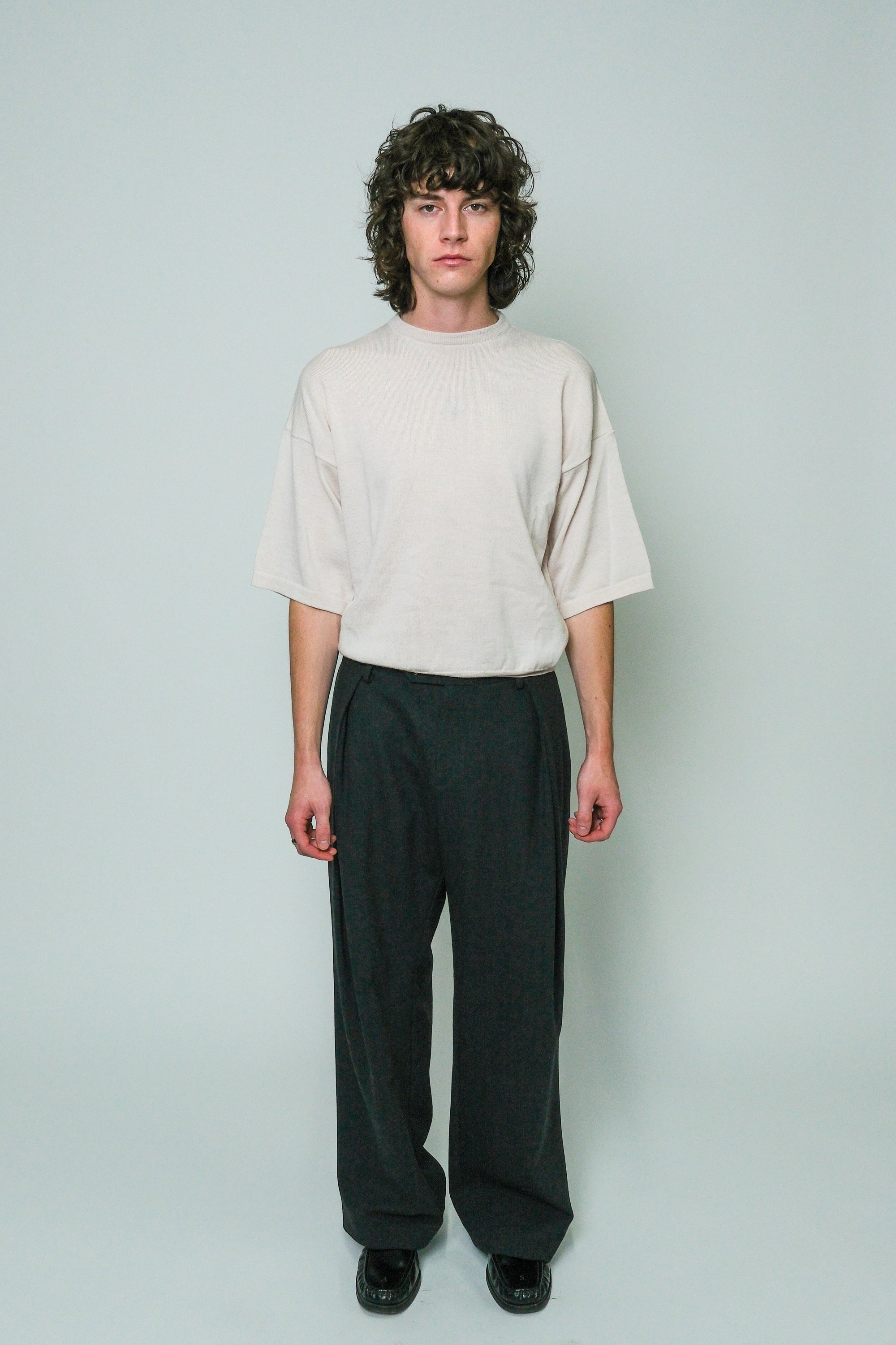 The Bezel Pleat Trouser Charcoal
