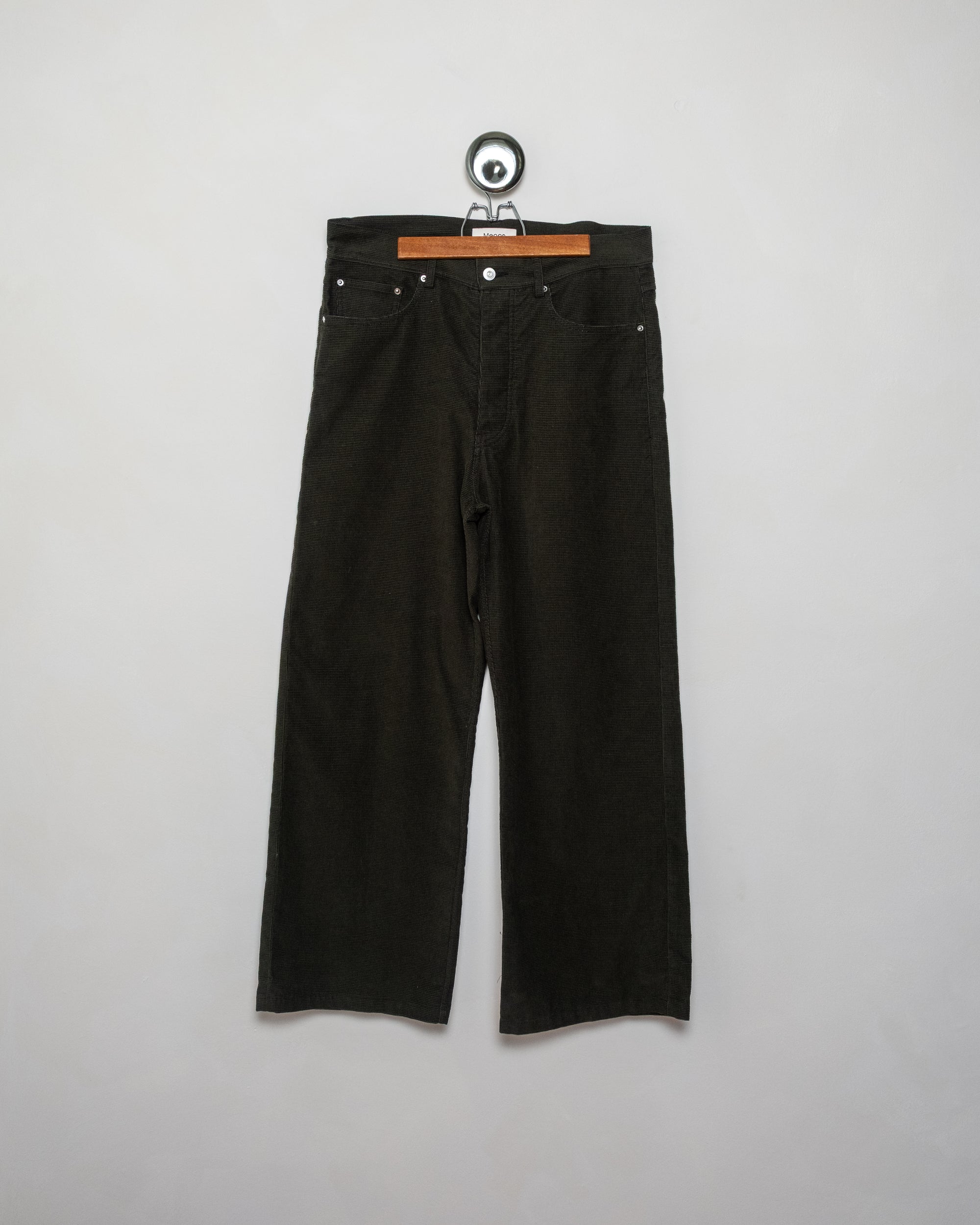 The Deckard Corduroy Pant Olive Green