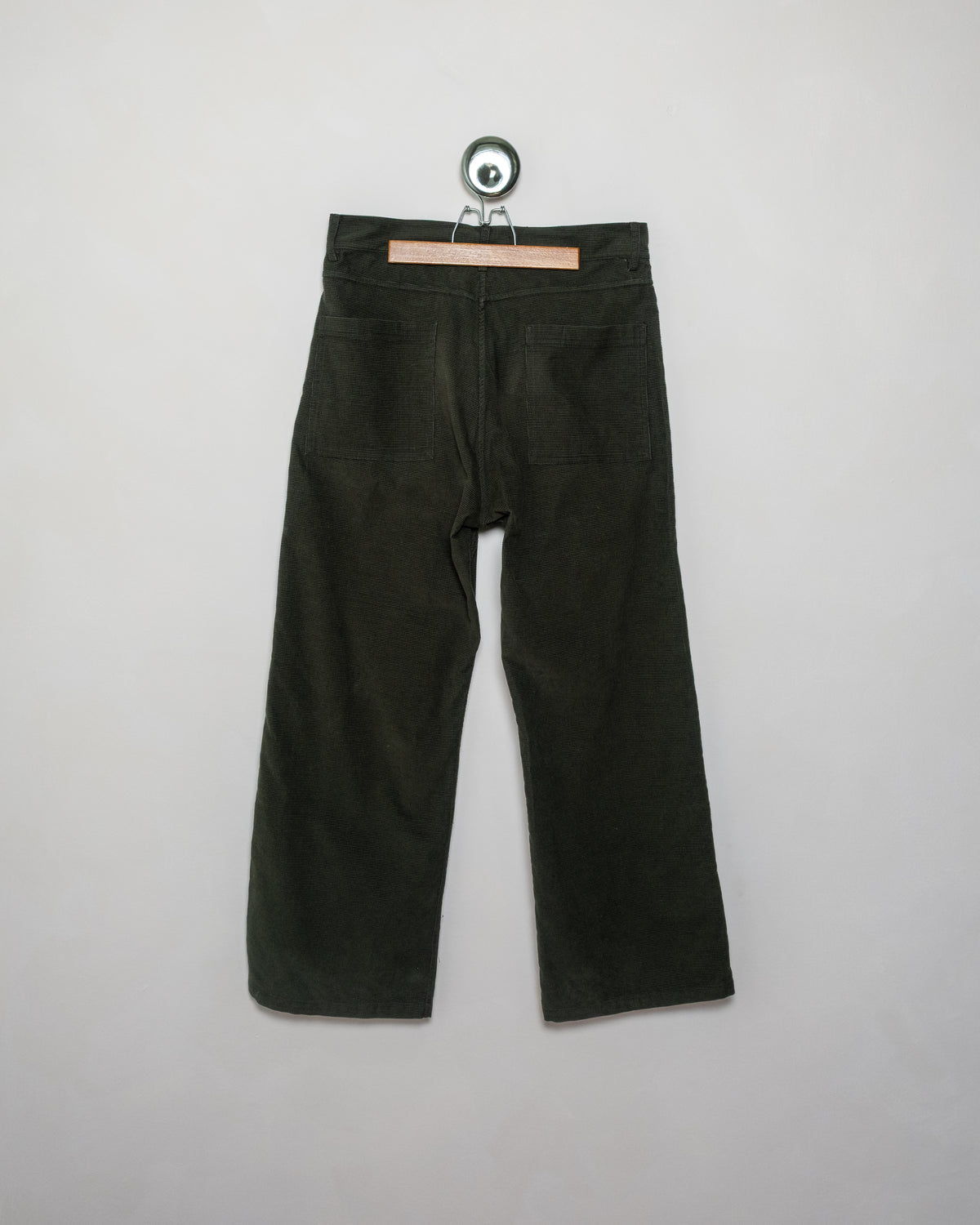 The Deckard Corduroy Pant Olive Green