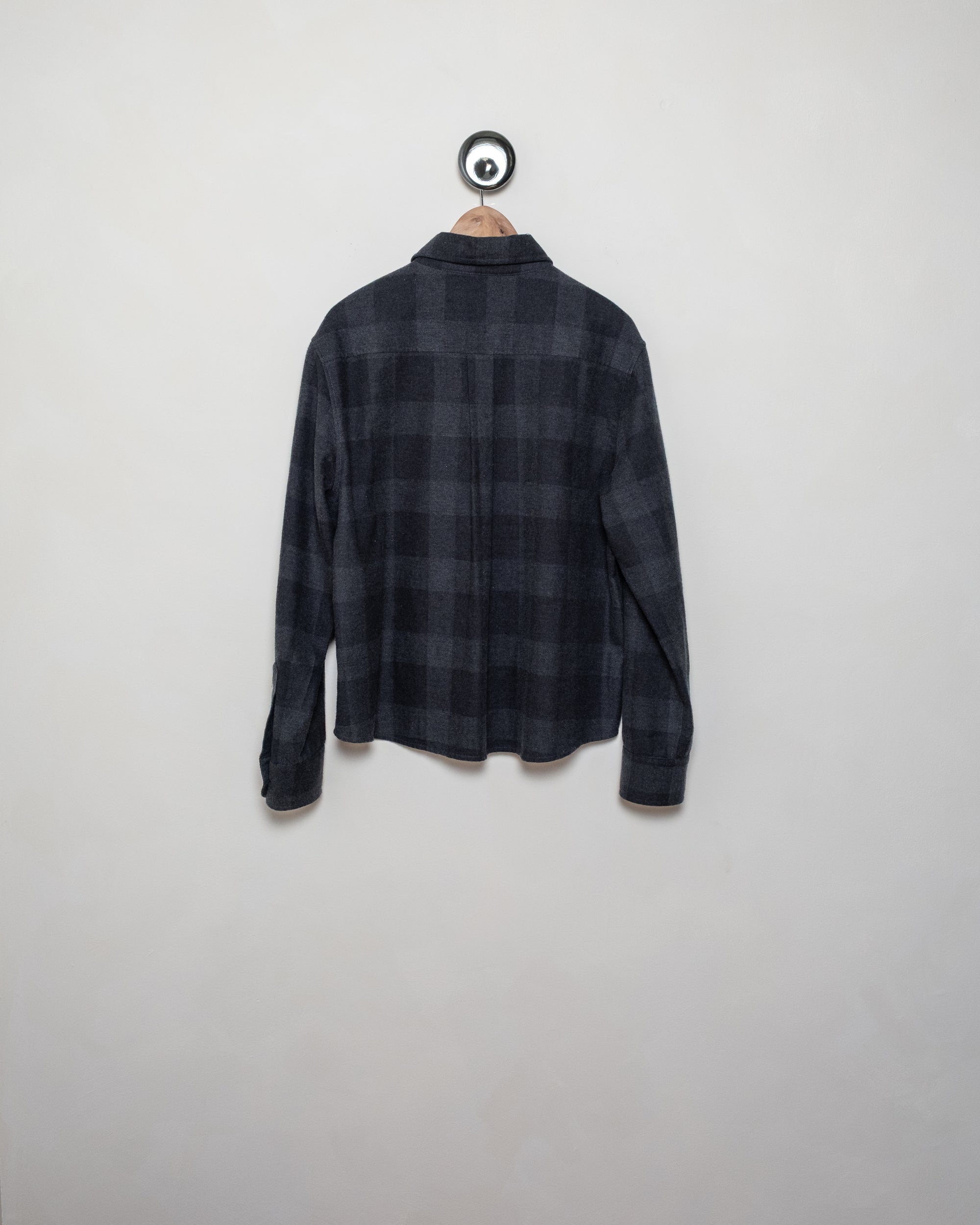 The Khumbu Yak Wool Flannel Charcoal Buffalo Check